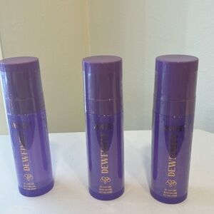 Dewy Finish Setting Spray - Purple Bottle